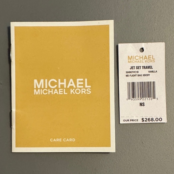 NWT Michael Kors Jet Set Travel Vanilla Crossbody Bag - Picture 2 of 9